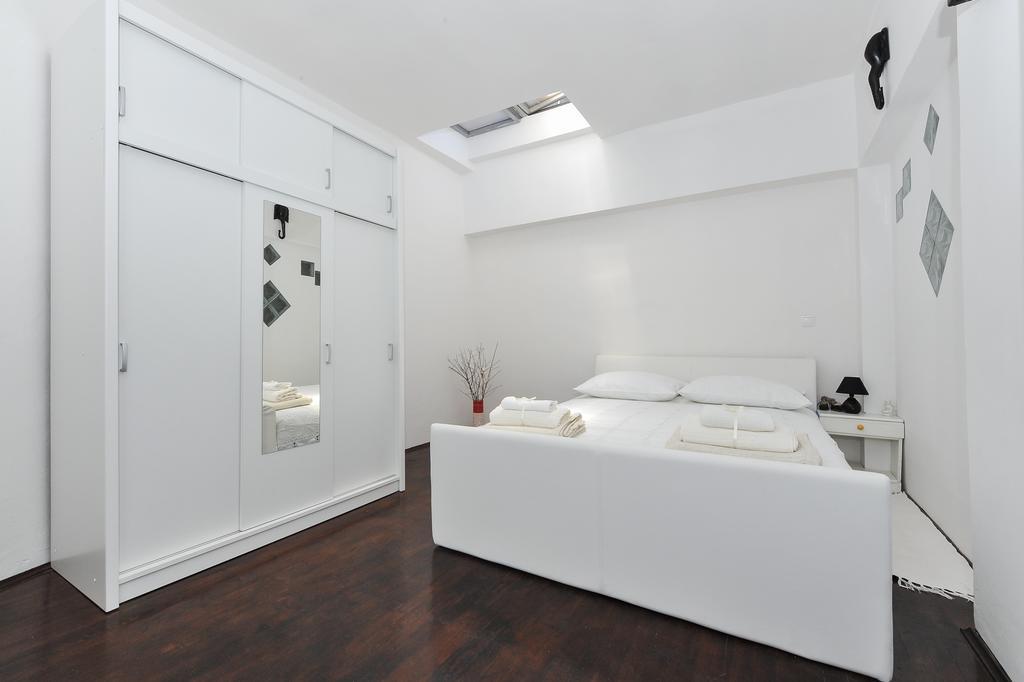 Apartment Borgo ซาดาร์ ภายนอก รูปภาพ